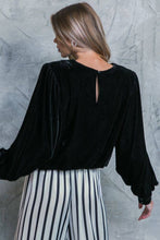 Load image into Gallery viewer, Black Velvet Blouse