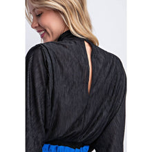 Load image into Gallery viewer, Mock Neck Crinkled Blouse