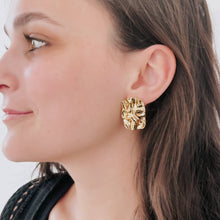 Load image into Gallery viewer, Crinkle Gold Earrings