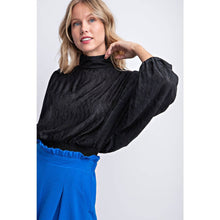 Load image into Gallery viewer, Mock Neck Crinkled Blouse