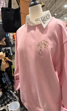 Load image into Gallery viewer, Girl Who Loves The Grinch