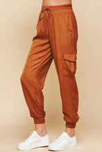 Load image into Gallery viewer, Sienna Silky Joggers