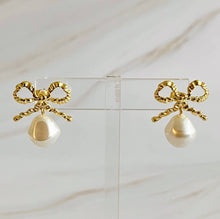 Load image into Gallery viewer, Pearl Bow Earrings