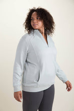 Load image into Gallery viewer, Seasoft Quarter Zip Pullover -CURVY