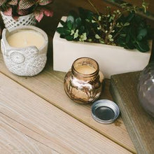 Load image into Gallery viewer, Sweet Grace #008 Candle -Speckled Gold