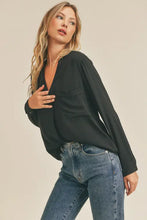 Load image into Gallery viewer, Classic Expedition Blouse