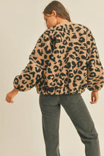 Load image into Gallery viewer, Cozy Leopard Sherpa Jacket