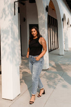 Load image into Gallery viewer, High Rise Raw Hem Straight Leg