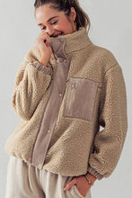 Load image into Gallery viewer, Cozy_sherpa_cordurouy_detail_teddy_jacket_brown_taupe_khaki
