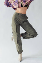 Load image into Gallery viewer, Bella Cargo Pants
