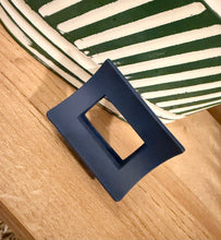 Load image into Gallery viewer, Matte Rectangle Hair Clip -5 Colors
