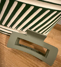 Load image into Gallery viewer, 4 Inch Long Square Hair Clip
