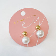 Load image into Gallery viewer, Gold Ball + Pearl Studs
