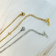 Load image into Gallery viewer, Compass Locket
