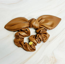 Load image into Gallery viewer, Leather Tie Scrunchie
