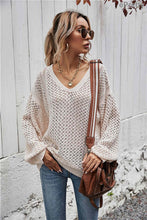 Load image into Gallery viewer, Cream Knit Slouchy Sweater
