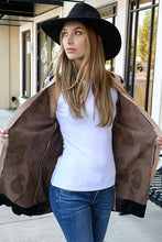 Load image into Gallery viewer, Chic Leopard Cardigan
