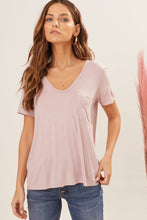 Load image into Gallery viewer, Slouchy Pocketed Fave Tee - 4 Colors
