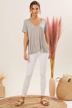 Load image into Gallery viewer, Slouchy Pocketed Fave Tee - 4 Colors
