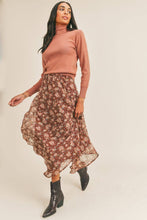 Load image into Gallery viewer, Make You Wonder Mock-neck Fitted Turtleneck
