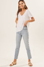 Load image into Gallery viewer, Slouchy Pocketed Fave Tee - 4 Colors

