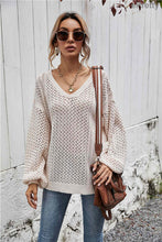 Load image into Gallery viewer, Cream Knit Slouchy Sweater
